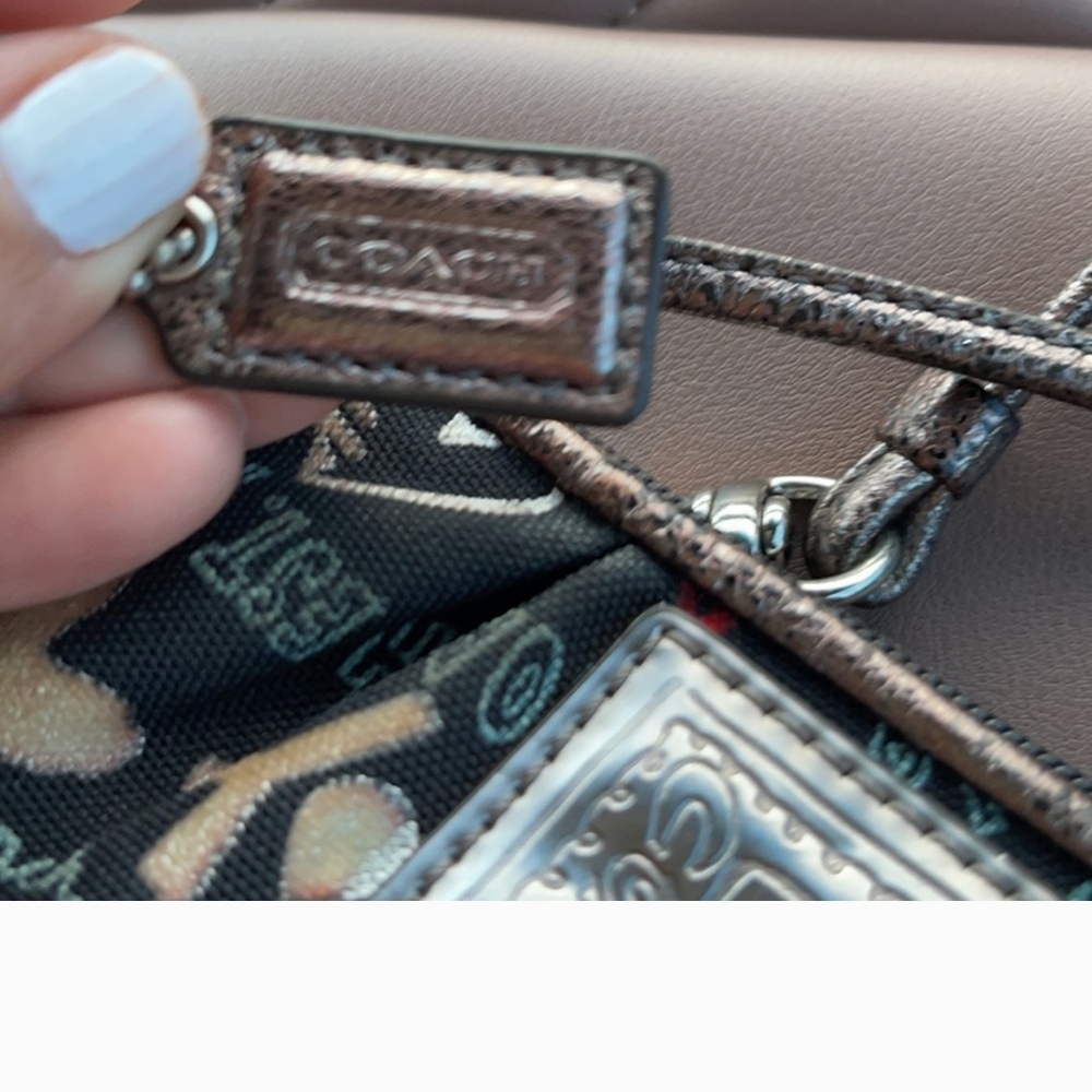 Coach Black and Red Poppy Graffiti Wristlet - Picture 3 of 3